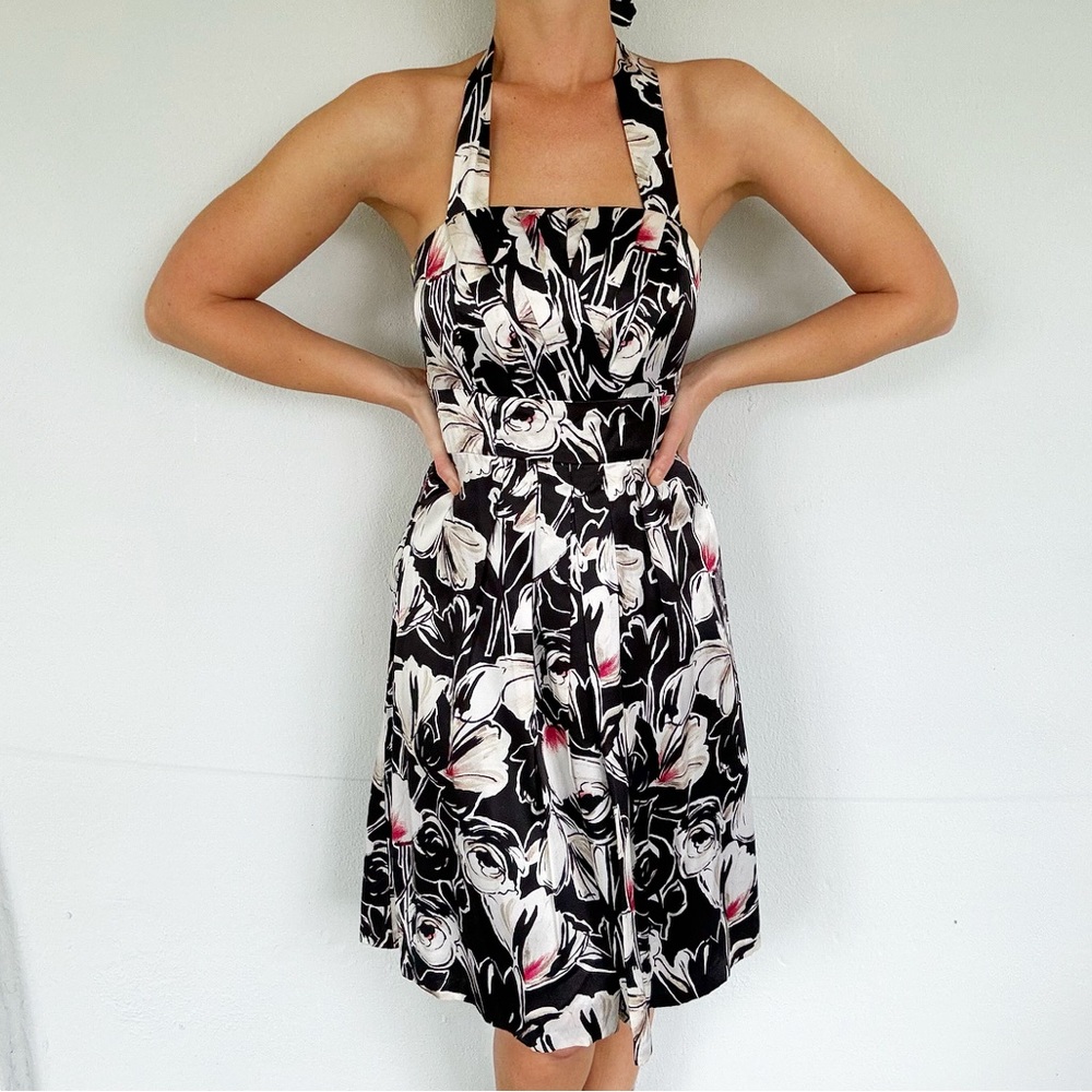 WHBM black pink floral silk pleated tie halter neck knee length dress size 0